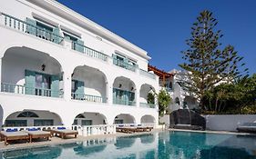 Armonia Hotel Santorini